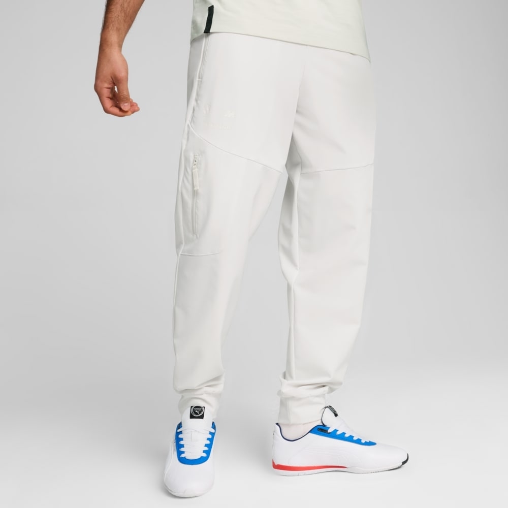 PUMA pánské tepláky BMW M Motorsport Life PUMATECH Pants – Vapor Gray (Šedá)