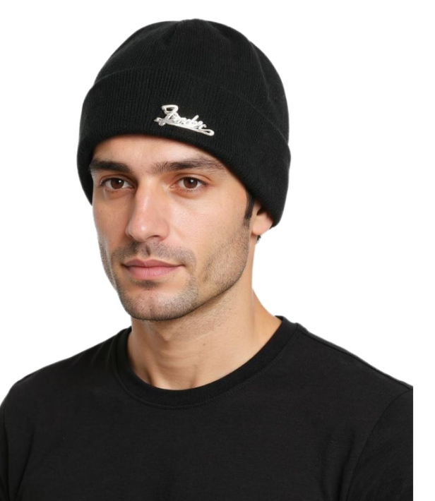 Pletená  Unisex zimní čepice - kulich Fender s kovovým logem (KC230303FEN) – černý