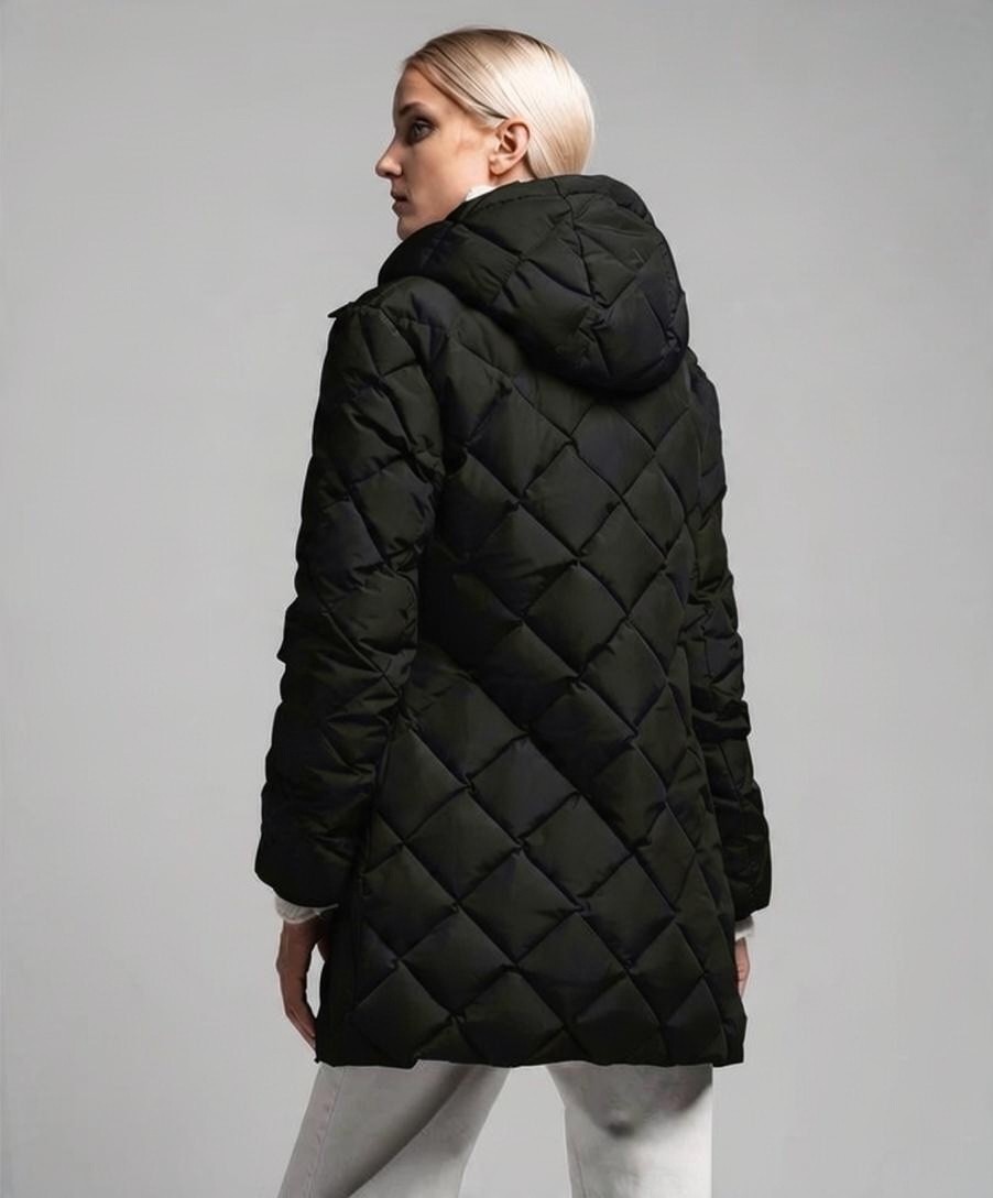 Luxusní dámská péřová bunda Conte of Florence (model 6532045D) – ČERNÁ